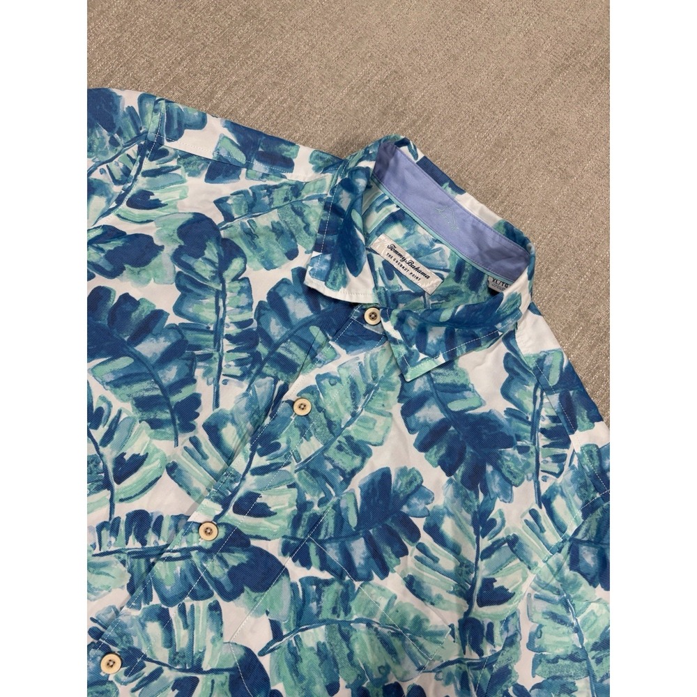 Tommy Bahama Mens XL Blue Floral Coconut Point Hawaiian Camp Shirt Coolmax